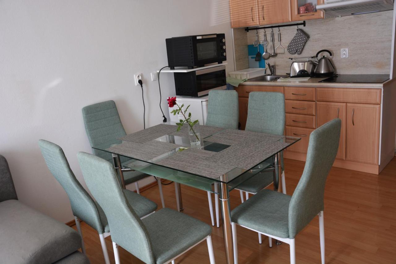 Apartman De Luxe ドノヴァリ エクステリア 写真
