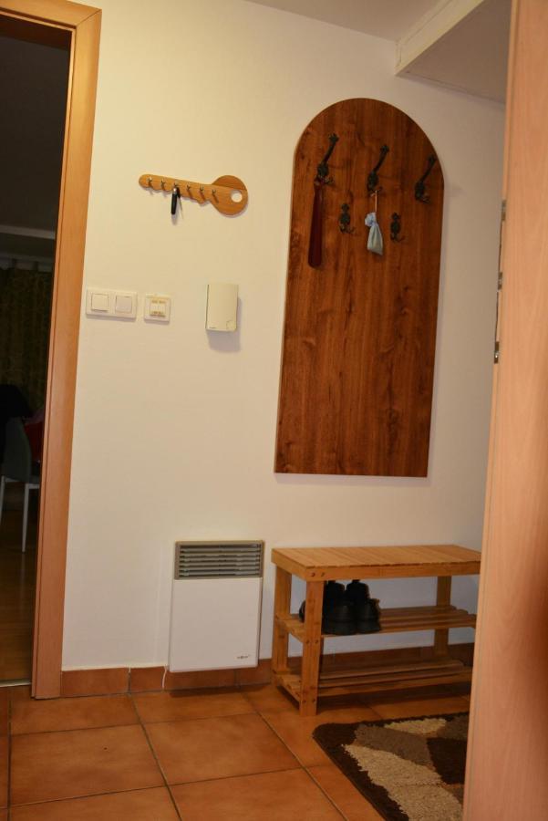 Apartman De Luxe ドノヴァリ エクステリア 写真