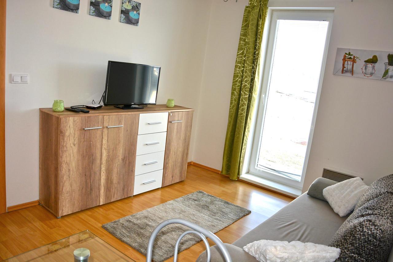 Apartman De Luxe ドノヴァリ エクステリア 写真