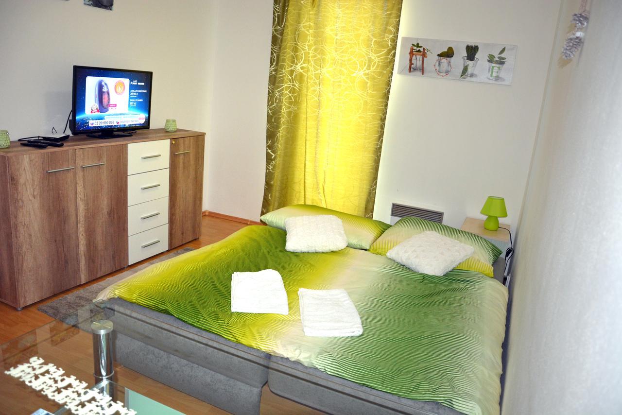 Apartman De Luxe ドノヴァリ エクステリア 写真