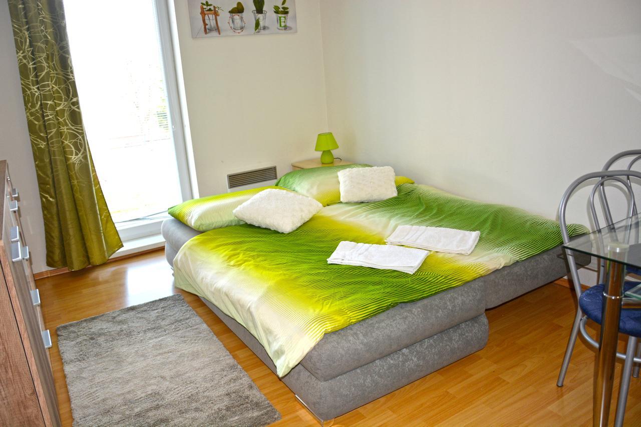 Apartman De Luxe ドノヴァリ エクステリア 写真